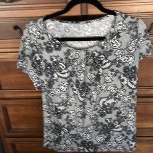 Pretty black gray and white multi colored short sleeve  top. Casual or for work